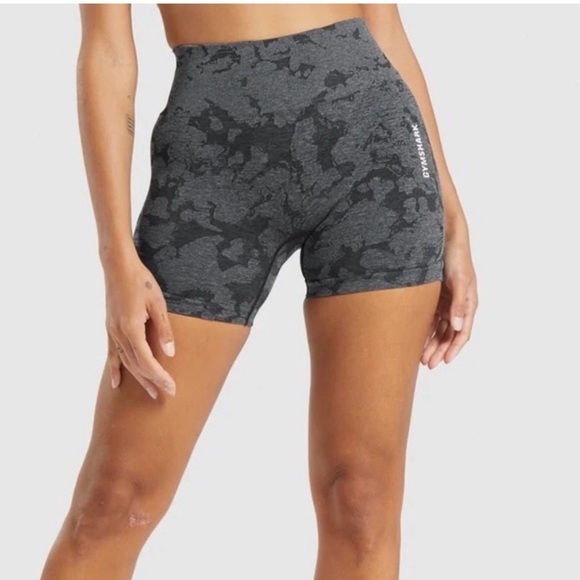 Gymshark Adapt Camo Shorts Sz L *I1 - Picture 1 of 4